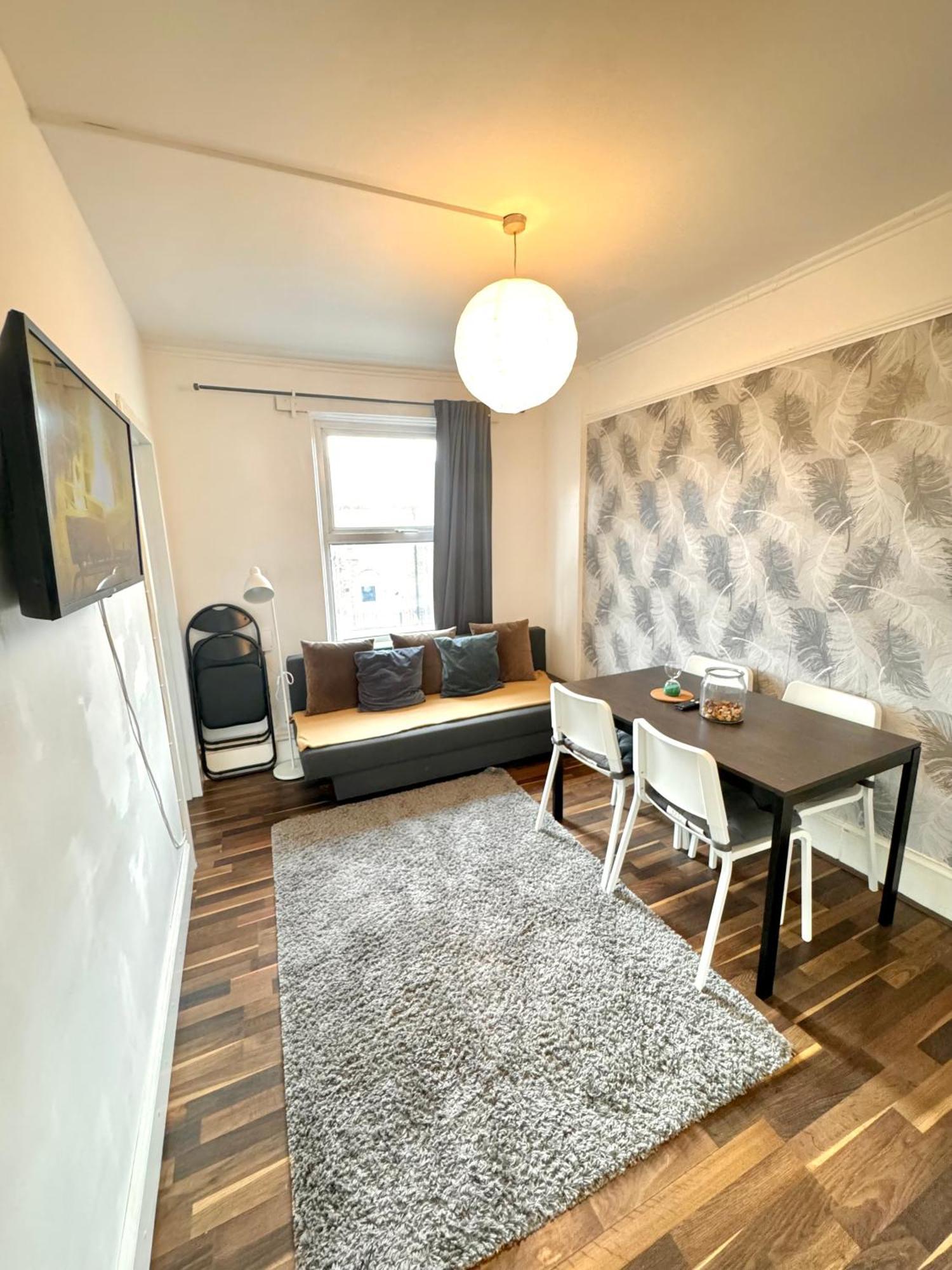 2 Bed Apt Sofa Bed Up To 6 Londýn Exteriér fotografie