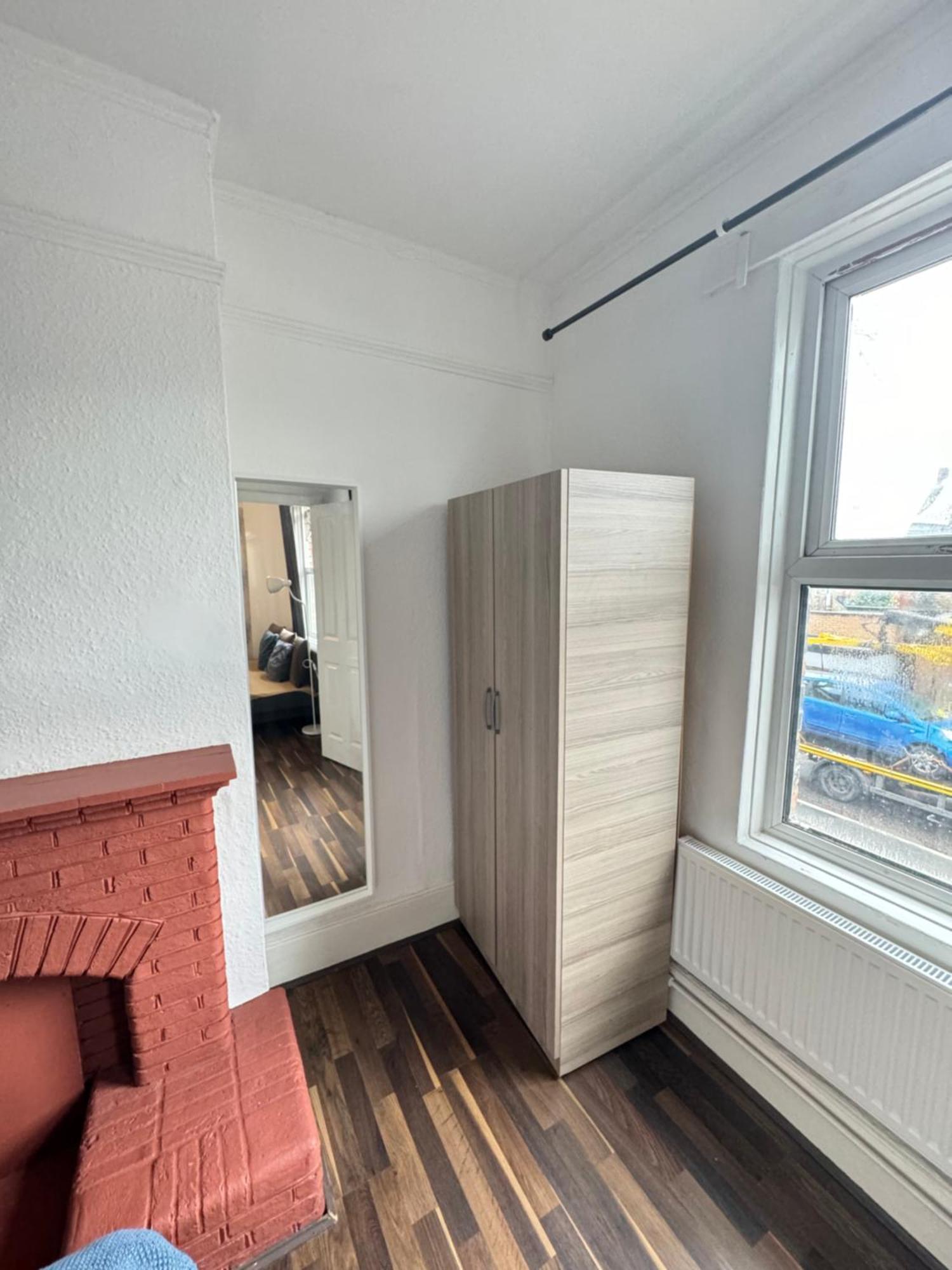 2 Bed Apt Sofa Bed Up To 6 Londýn Exteriér fotografie